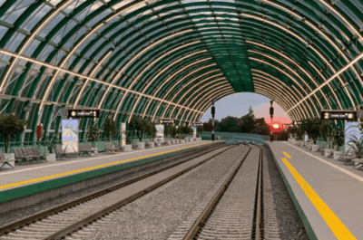TERMINAL FERROVIARIA DEL AEROPUERTO HENRI COANDĂ